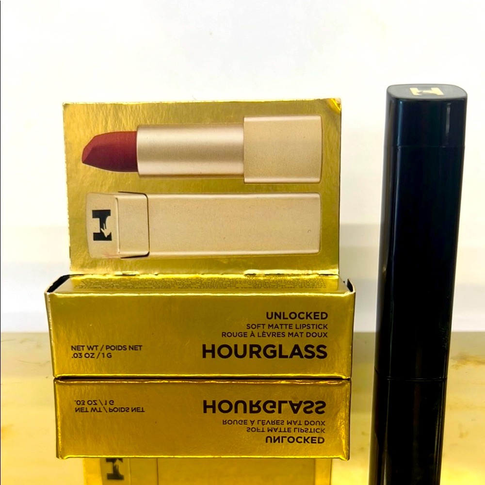 Hourglass Unlocked Soft Matte Lipstick Mini Travel Size